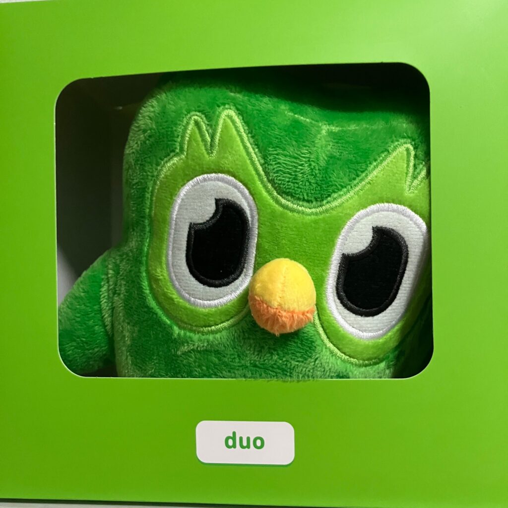 SUPER DuolingoにはしないのにDuoぬいぐるみは買う人
